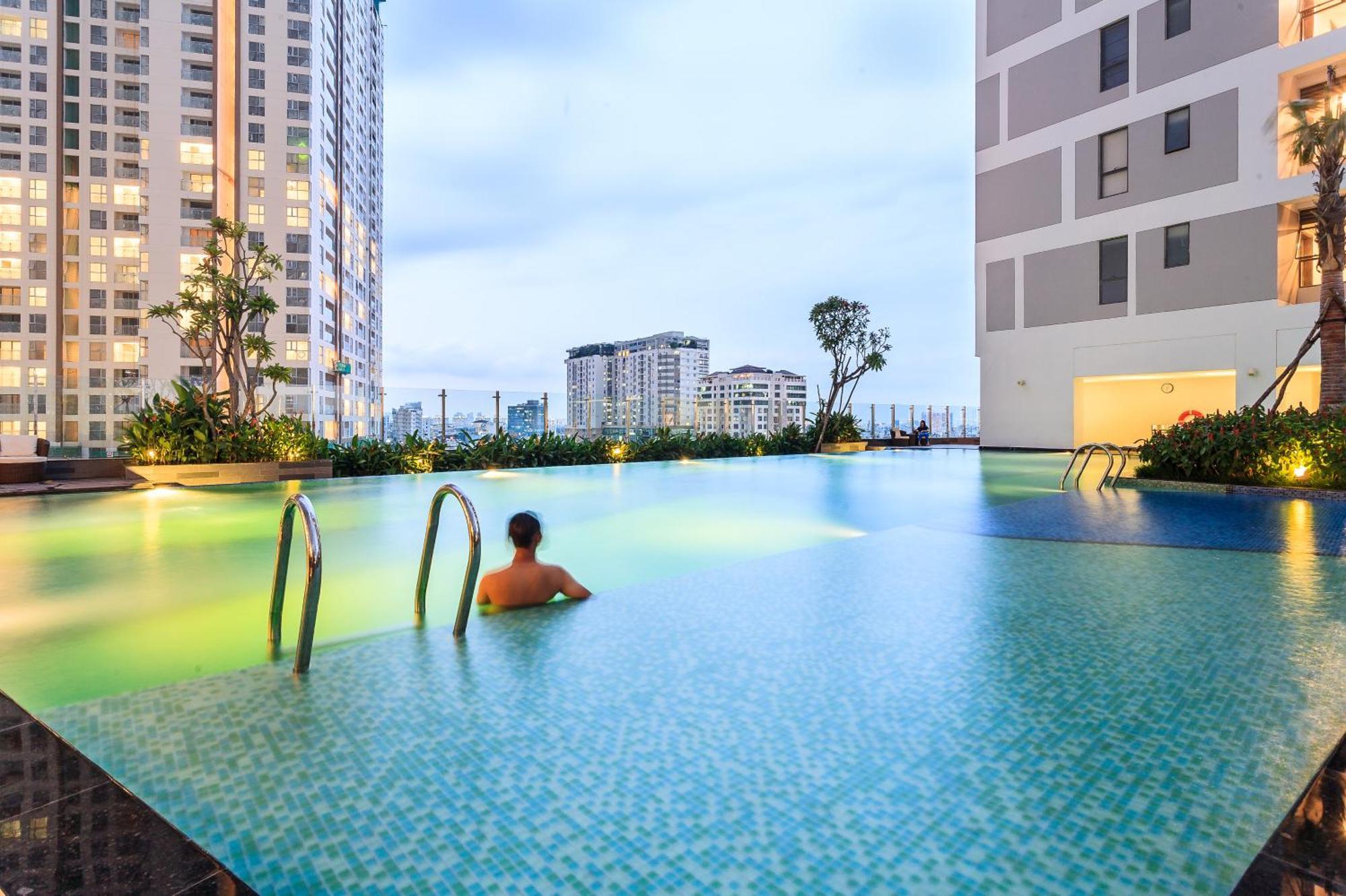Saigon Banhada - Rivergate - Infinity Pool Ho Chi Minh City Bagian luar foto