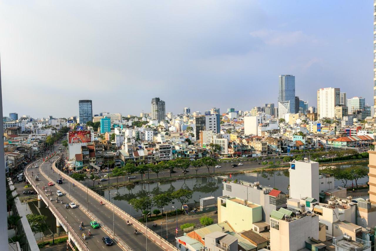 Saigon Banhada - Rivergate - Infinity Pool Ho Chi Minh City Bagian luar foto